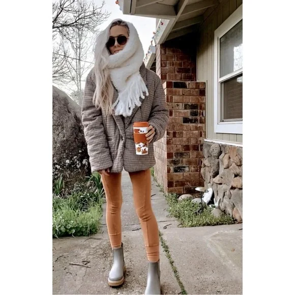 Hunter Chelsea Refined Stitched Rain Boots